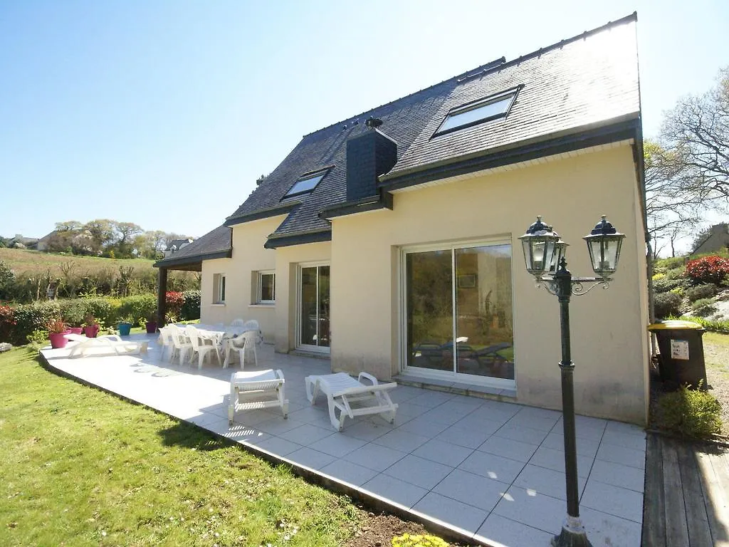 Lively Holiday Home With Enclosed Garden Plurien