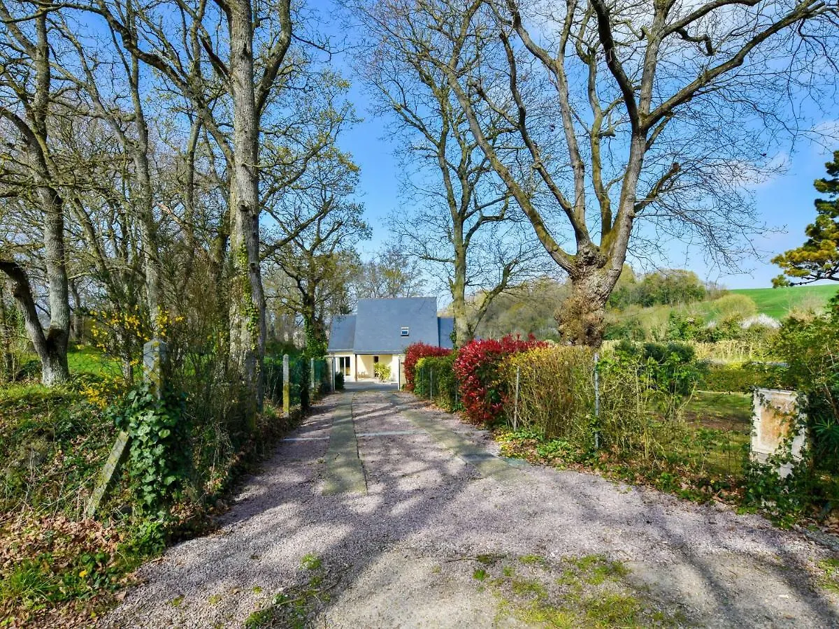 Lively Holiday Home With Enclosed Garden Plurien
